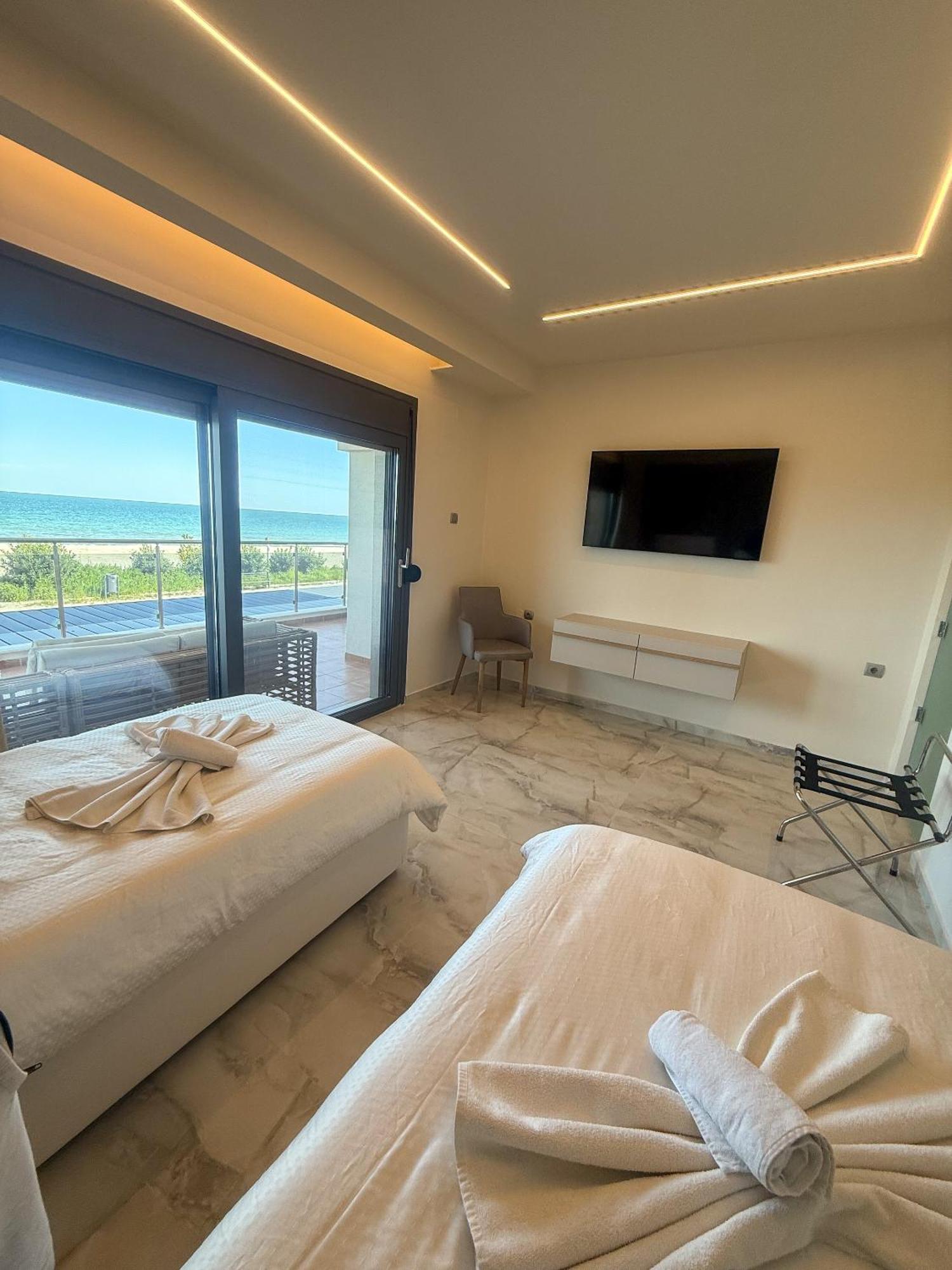 Aqua Mare Luxury Apartments Paralía Exteriör bild